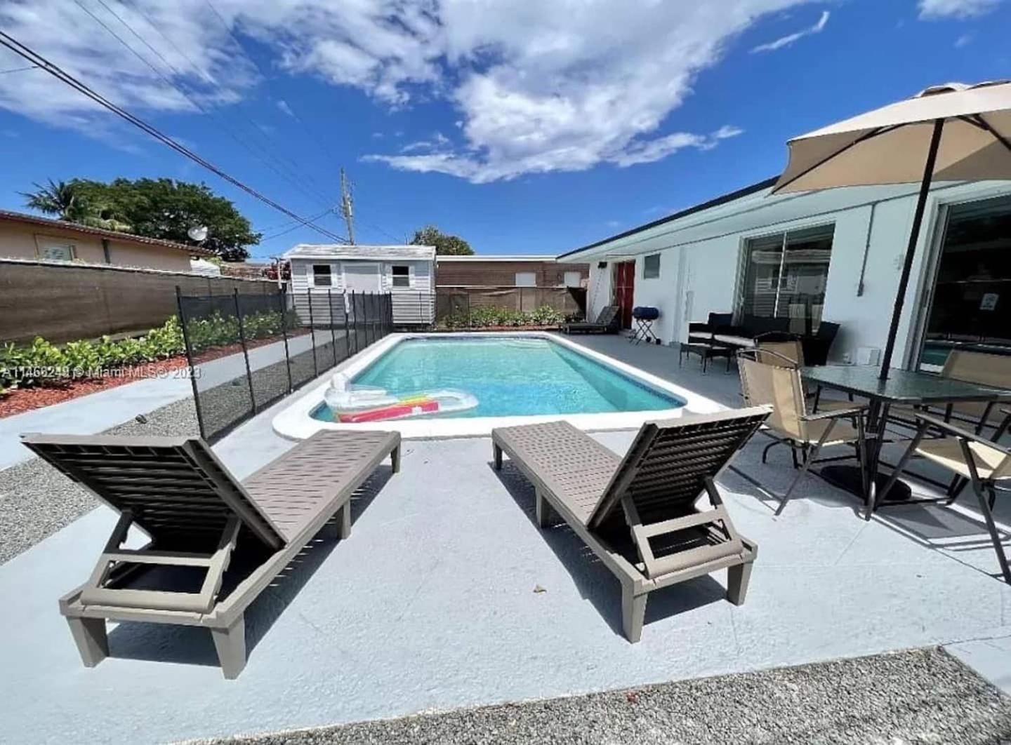 Tropical Villa Pool Courtyard & Garden View Fort Lauderdale Eksteriør bilde